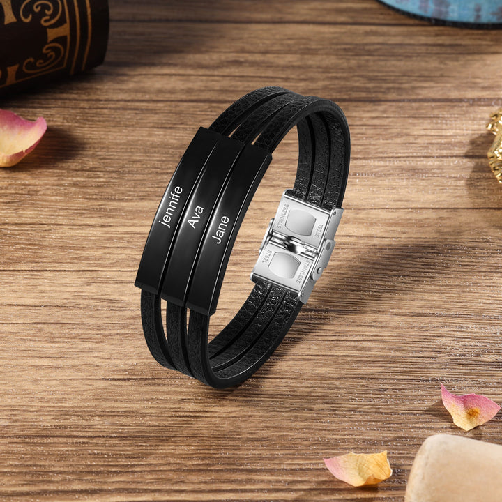 Customizable black leather bracelet with three engravings - Herzschmuck